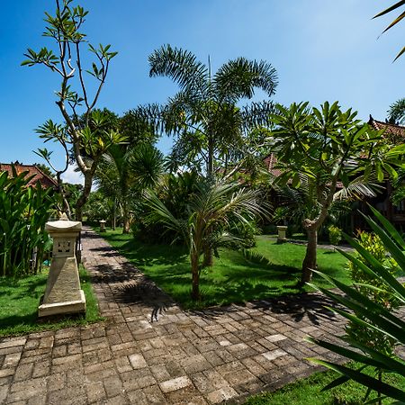 The Cozy Villas Lembongan Exterior photo