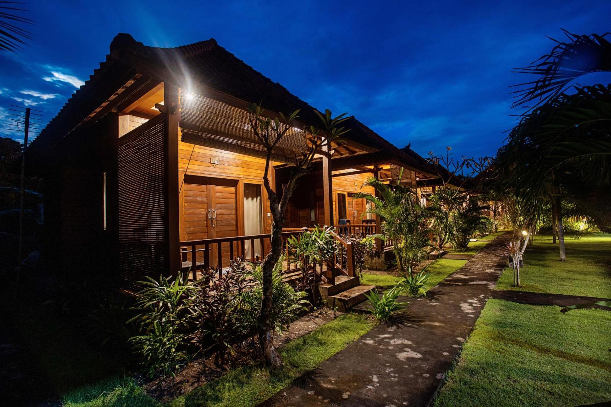 The Cozy Villas Lembongan Exterior photo
